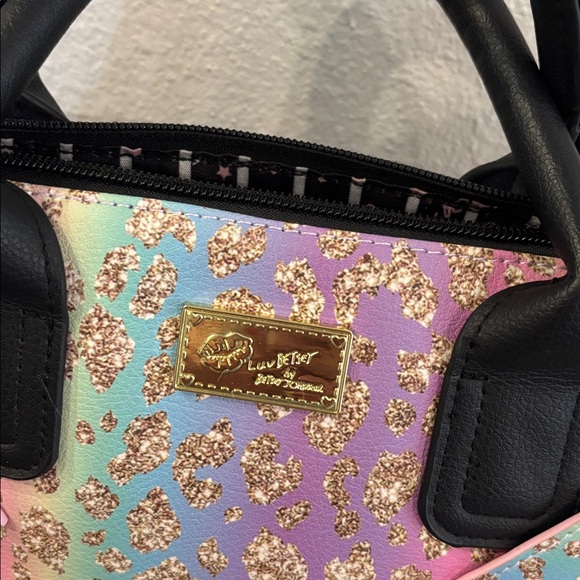 Luv Betsey Johnson Dome Pastel Kitty Cat Print Bag RARE good used + wallet - Picture 3 of 7